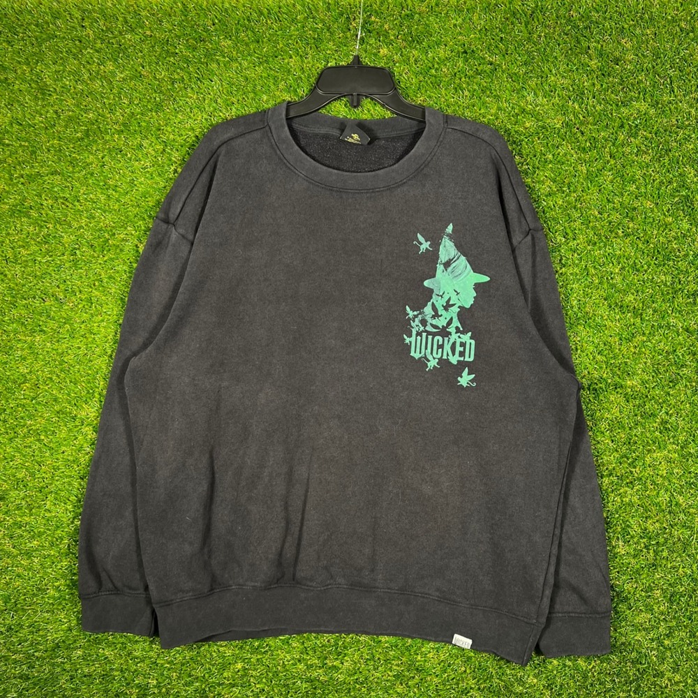 Wicked Broadway Musical Paul Tazewell Elphaba Graphic Sweatshirt Black XL‎